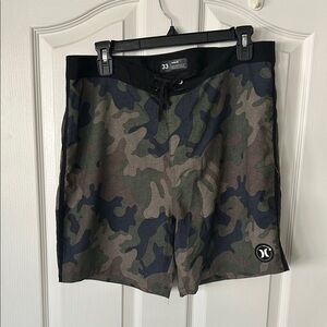 Hurley Size 33 Camo Print Board Shorts